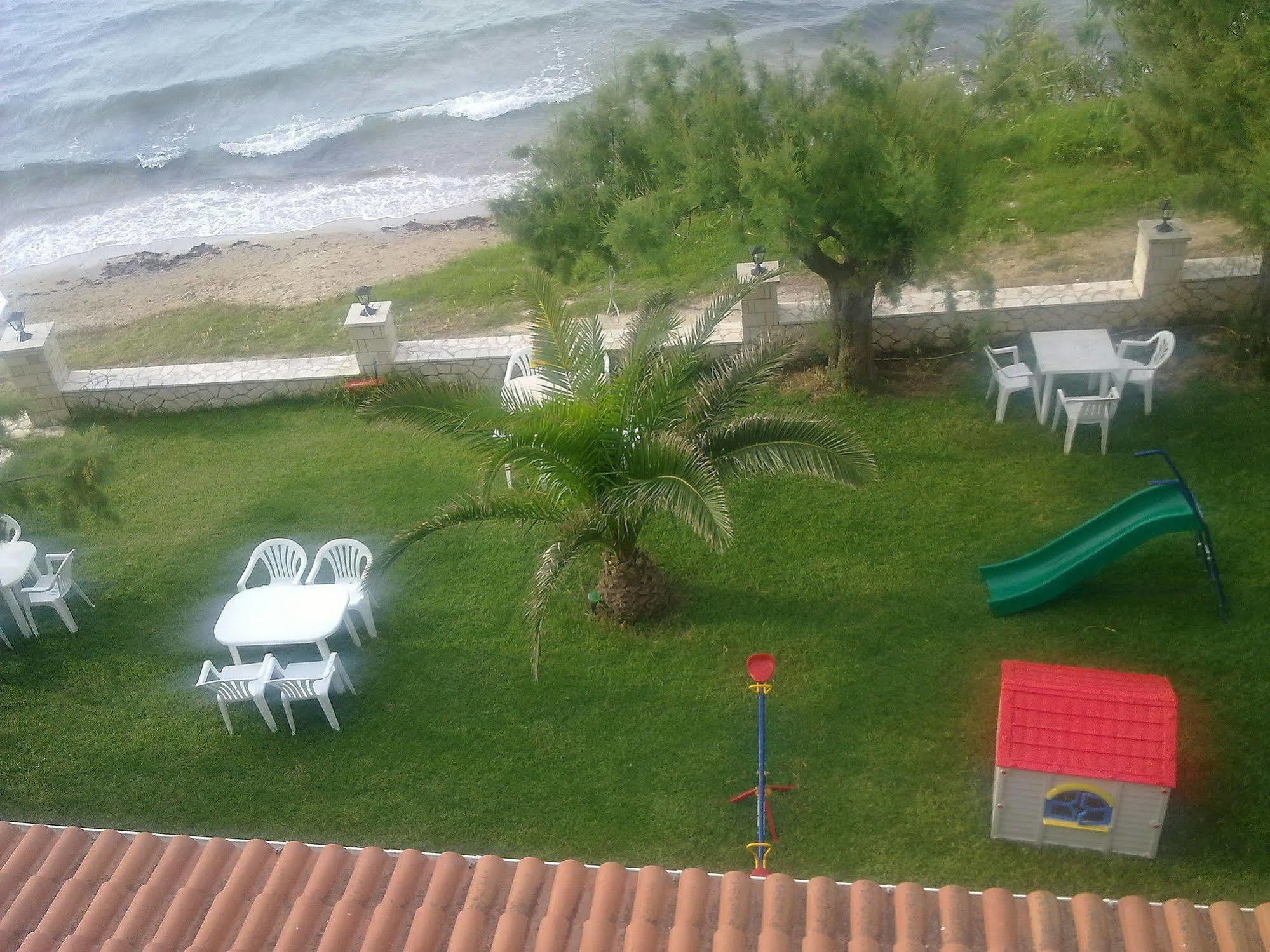 Apartmán Kavos Psarou & *
